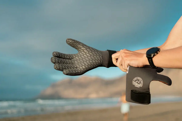 ZONE3 Active-Flex Zwemhandschoenen