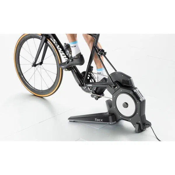 Garmin Tacx Virtual Indoor bicycle trainer Flux S Smart